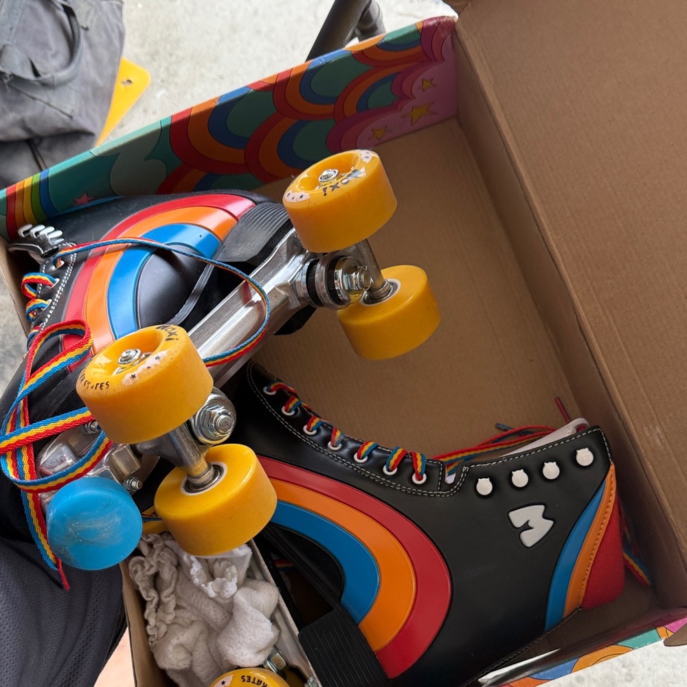 Moxi Women's / Men’s Roller Skates - Black with Multicolor Accents - Picture 3 of 4